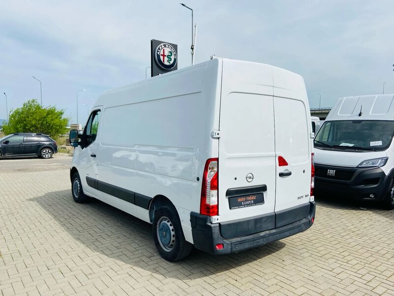 Opel Movano