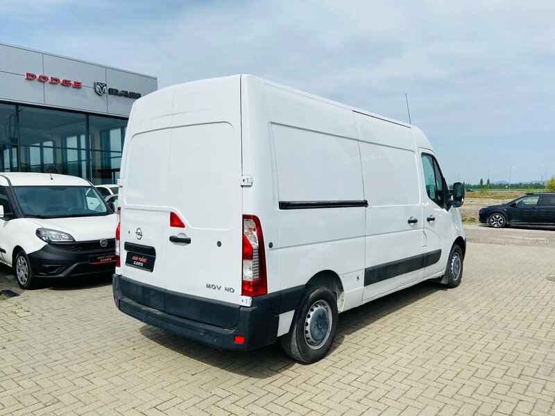 Opel Movano